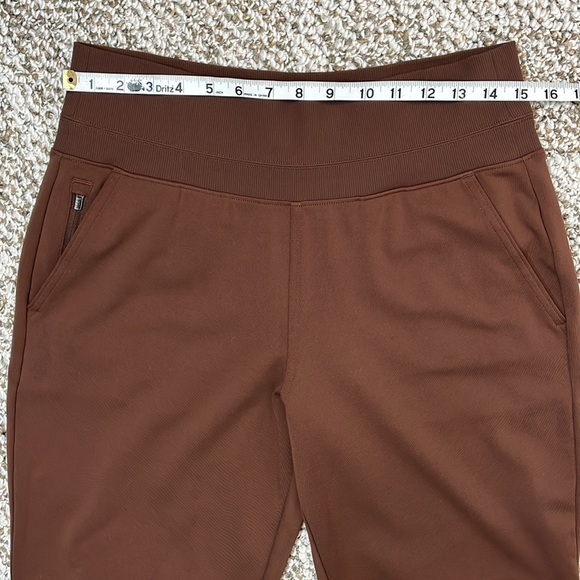 ATHLETA VENICE FLARE PULL ON PANTS SLIT AT HEM Mahogany Brown Sz MED - Picture 10 of 15